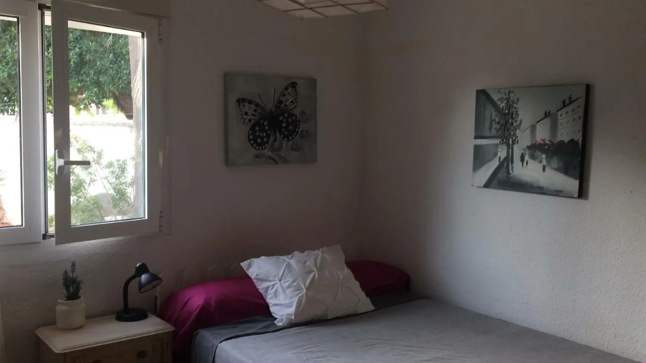 Habitacion Doble 4 Linea Playa 2 Opciones 1 Con Bano Privado Y Otra Con Bano Compartido Roquetas de Mar Alloggio in famiglia