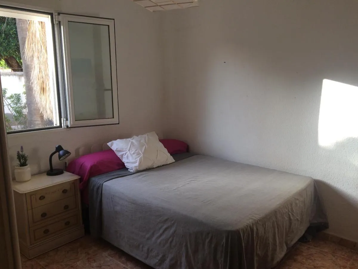 Homestay Habitacion Doble 4 Linea Playa 2 Opciones 1 Con Bano Privado Y Otra Con Bano Compartido Roquetas de Mar