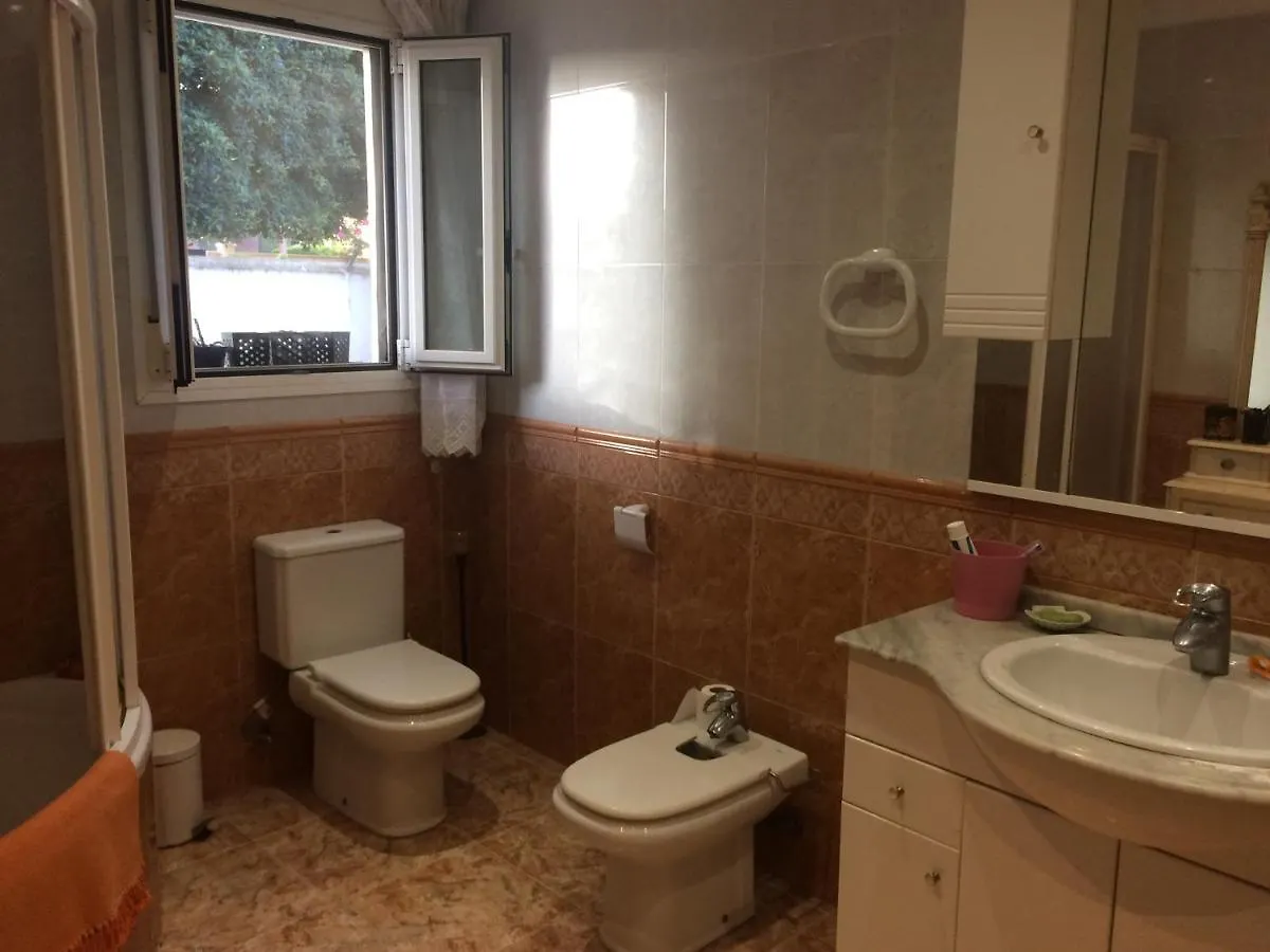 Homestay Habitacion Doble 4 Linea Playa 2 Opciones 1 Con Bano Privado Y Otra Con Bano Compartido Roquetas de Mar